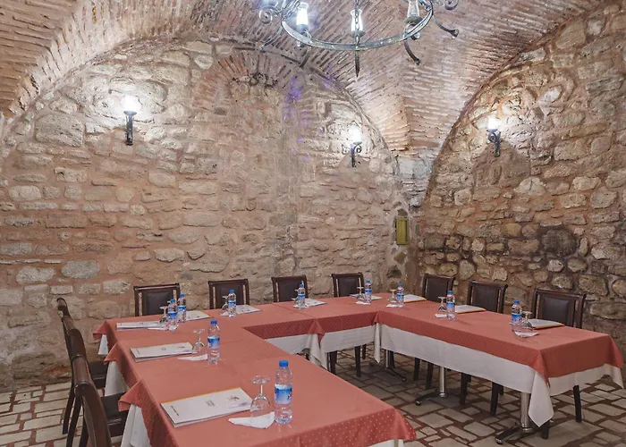 Ξενοδοχείο History