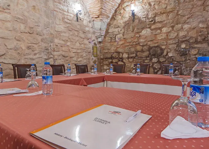 History 2* Κωνσταντινούπολη