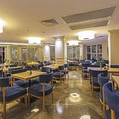 History Hotel 2*
