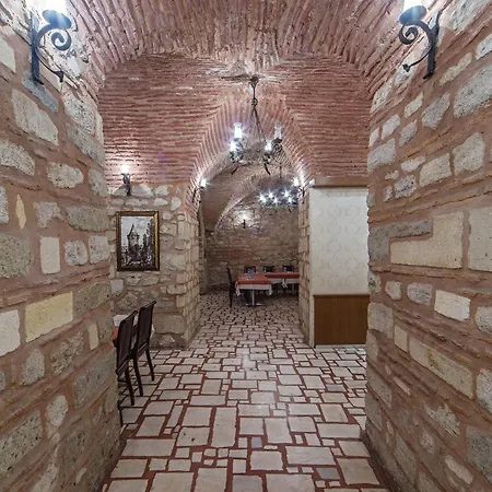 History 2* Provincia di Istanbul